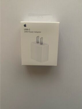 Apple USB-C 20W Power Adapter - White